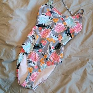 One-piece swimsuit sz sm